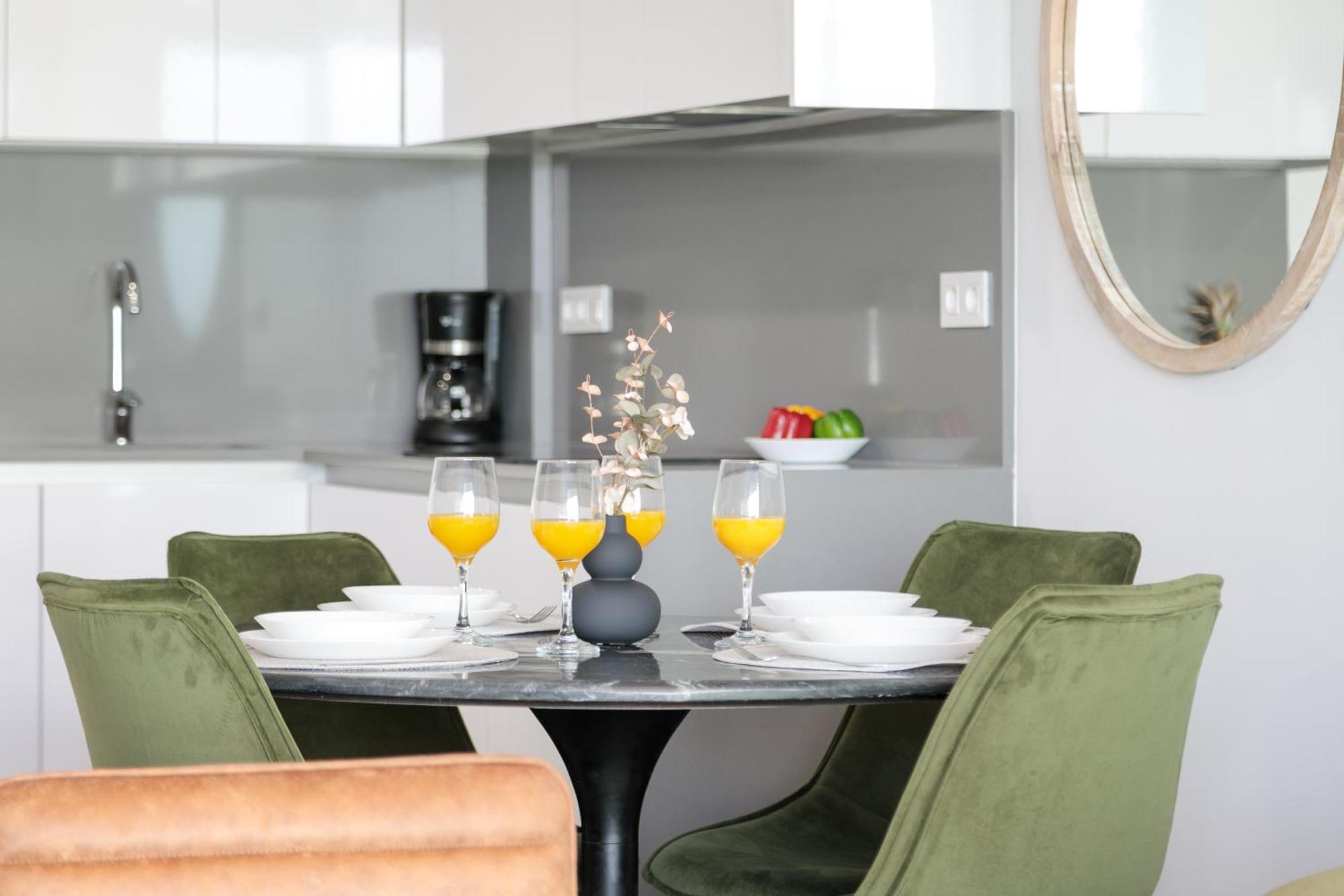 Arenales Terrace Refugee New Apartment With Pool And Gym Arenales del Sol Exterior photo
