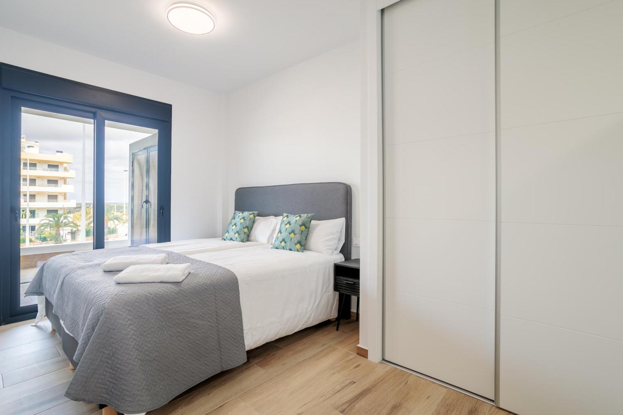 Arenales Terrace Refugee New Apartment With Pool And Gym Arenales del Sol Exterior photo
