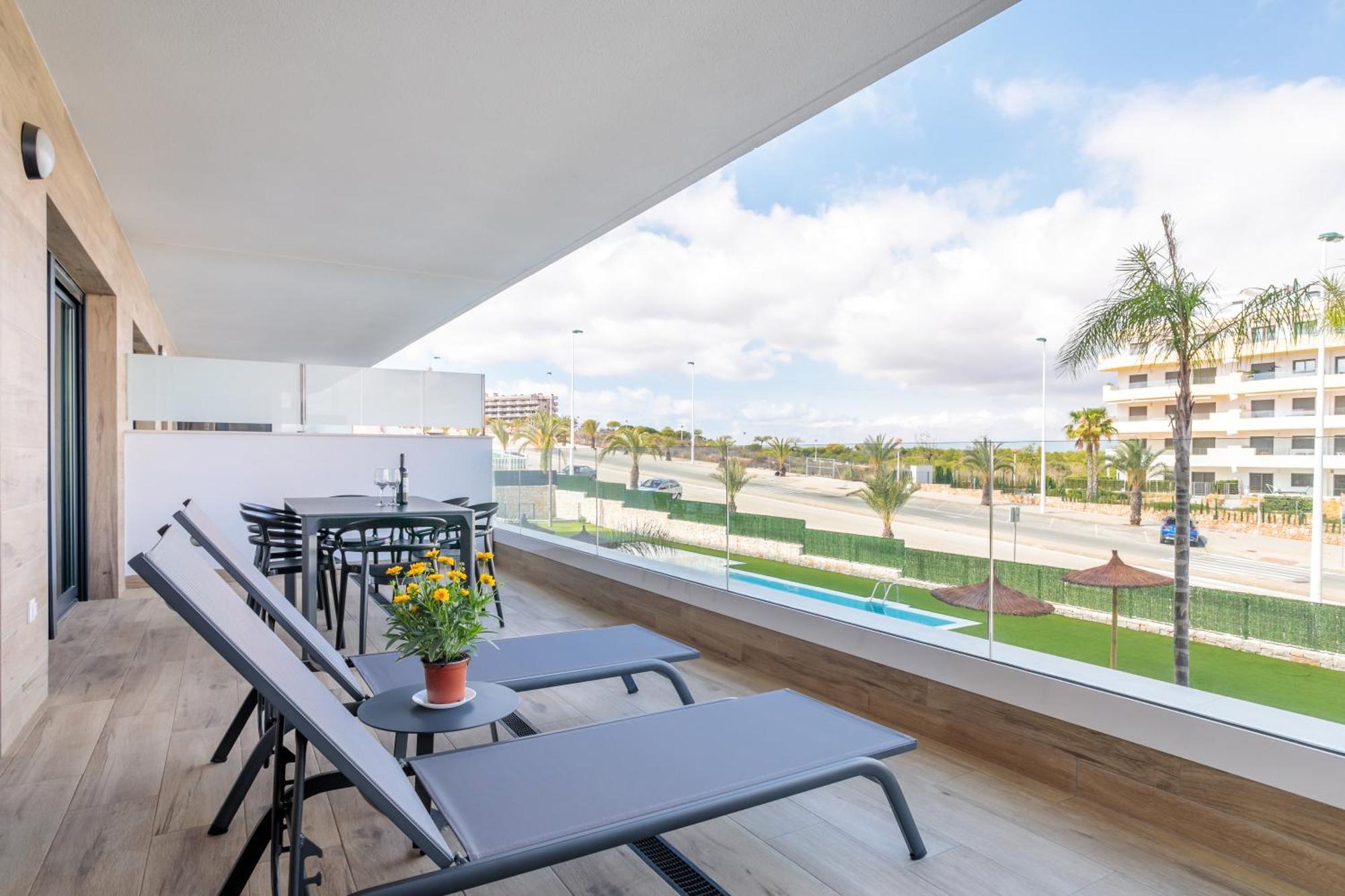 Arenales Terrace Refugee New Apartment With Pool And Gym Arenales del Sol Exterior photo