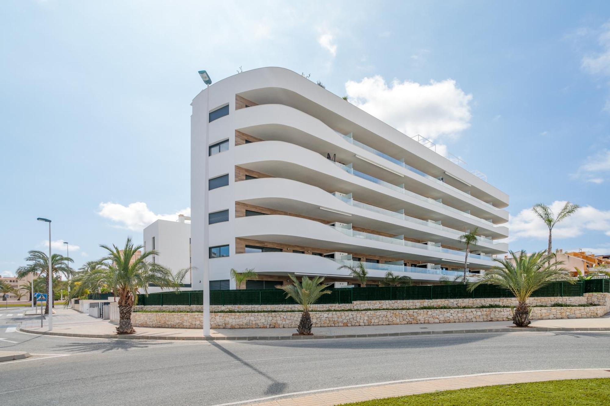 Arenales Terrace Refugee New Apartment With Pool And Gym Arenales del Sol Exterior photo
