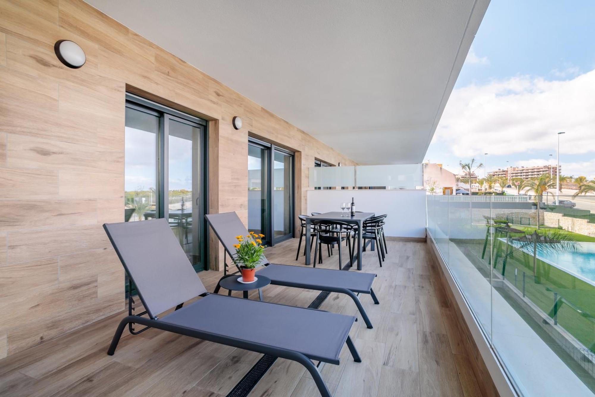 Arenales Terrace Refugee New Apartment With Pool And Gym Arenales del Sol Exterior photo