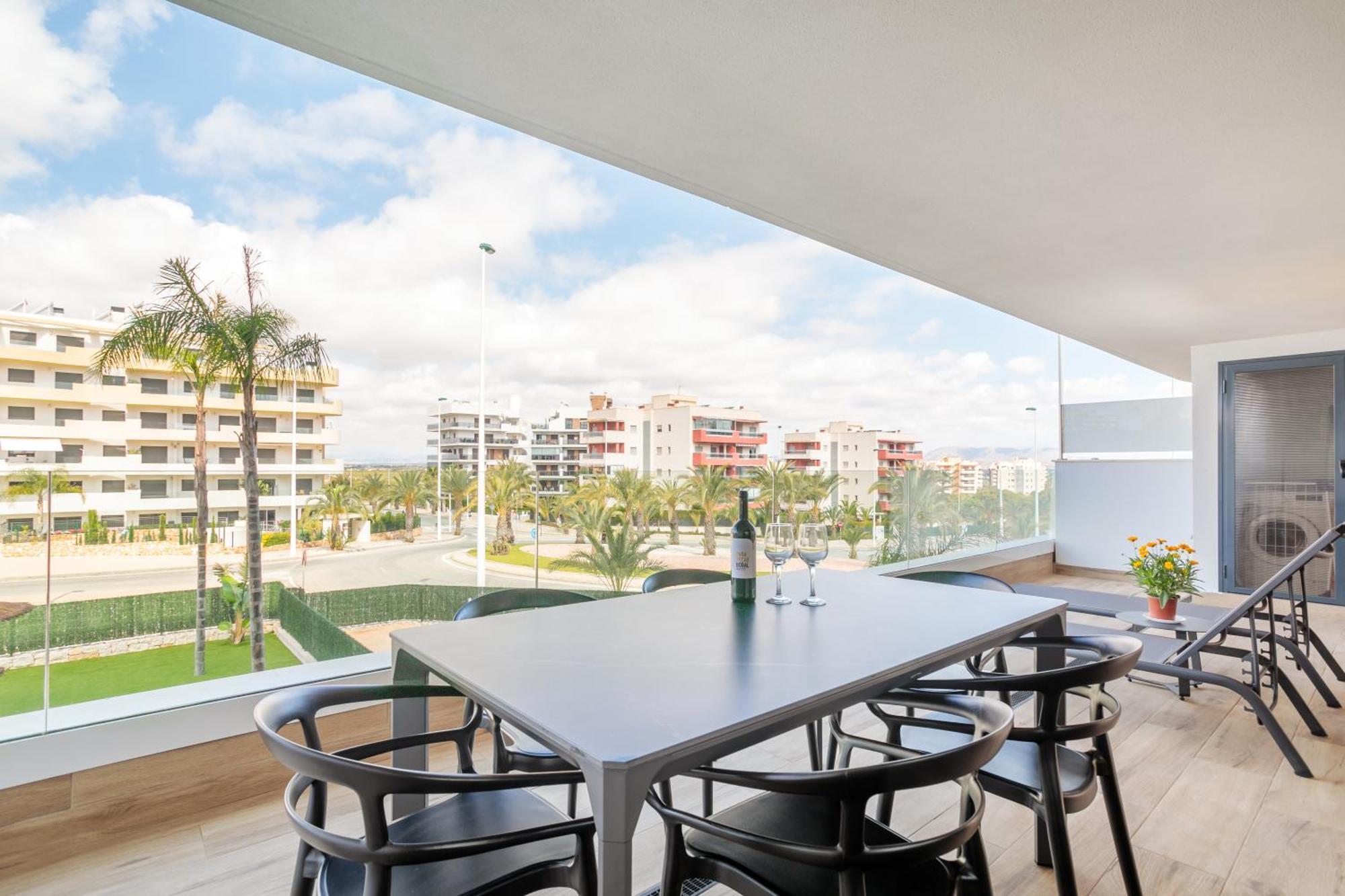 Arenales Terrace Refugee New Apartment With Pool And Gym Arenales del Sol Exterior photo